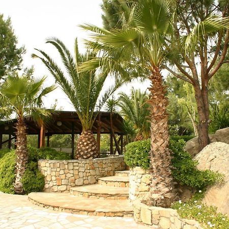 Kelyfos Hotel Neos Marmaras Buitenkant foto