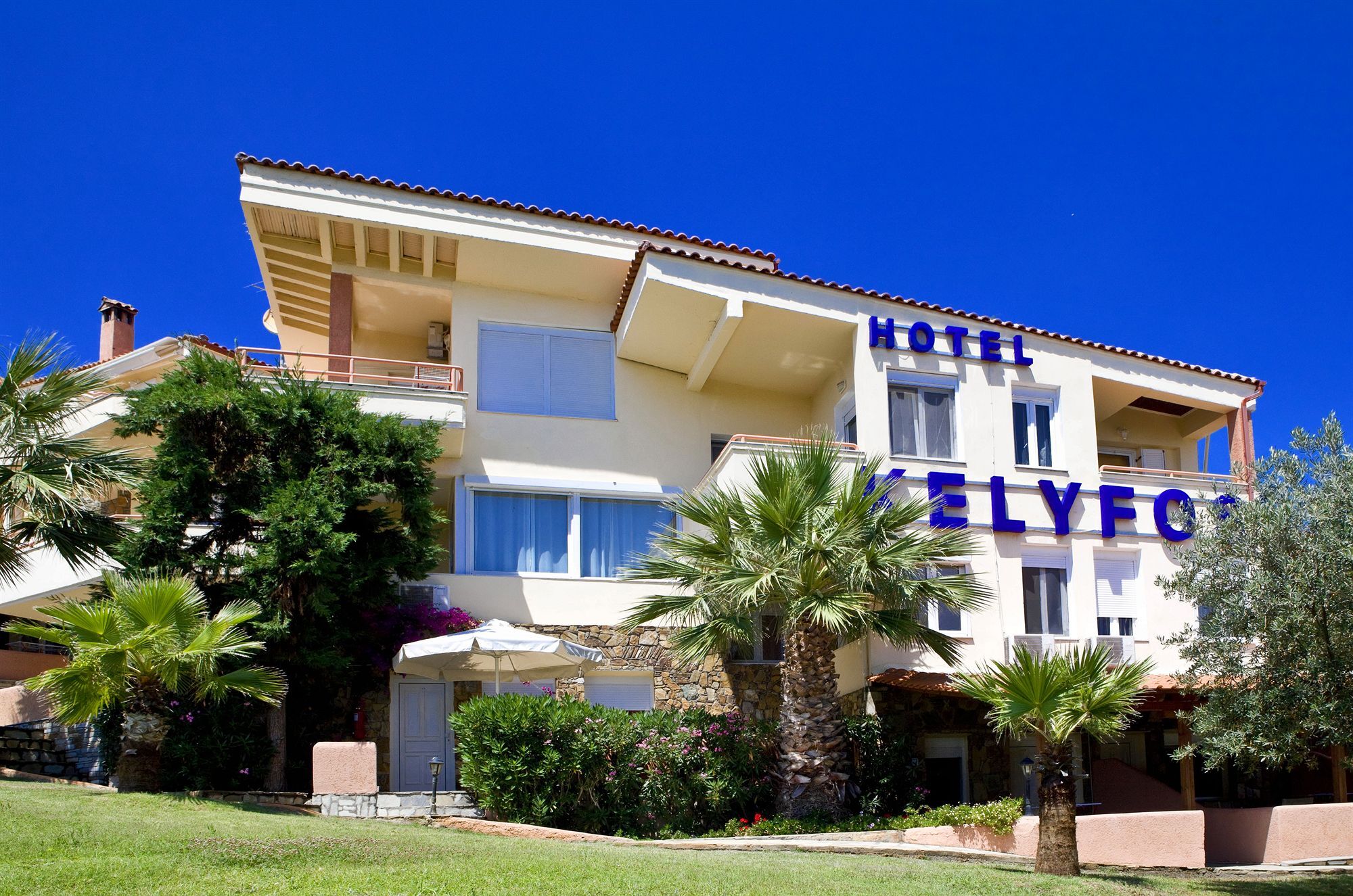 Kelyfos Hotel Neos Marmaras Buitenkant foto