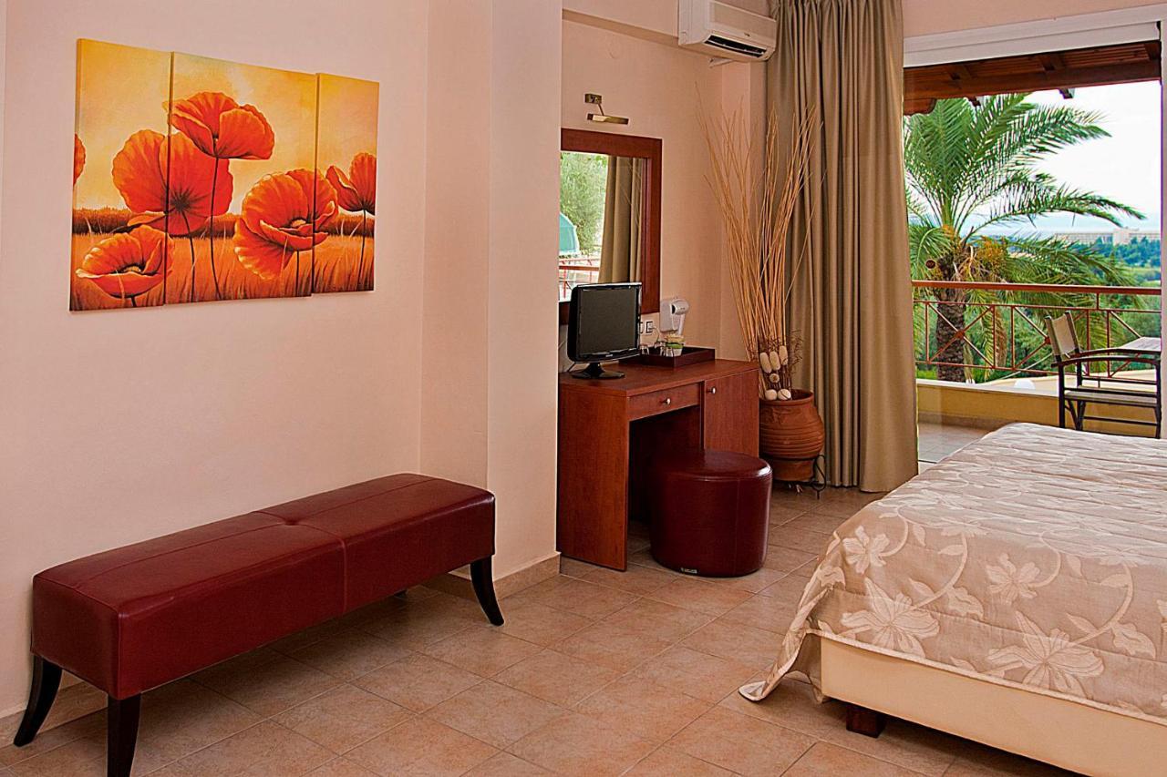 Kelyfos Hotel Neos Marmaras Kamer foto